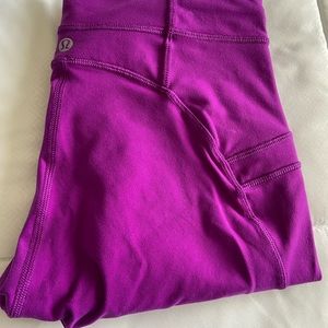 Lululemon wunder under mesh purple leggings